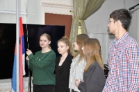 Торжественная линейка, исполнение гимна и урок «Разговоры о важном»