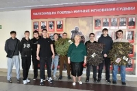 Студенты и преподаватели продолжают плести сети для СВОих